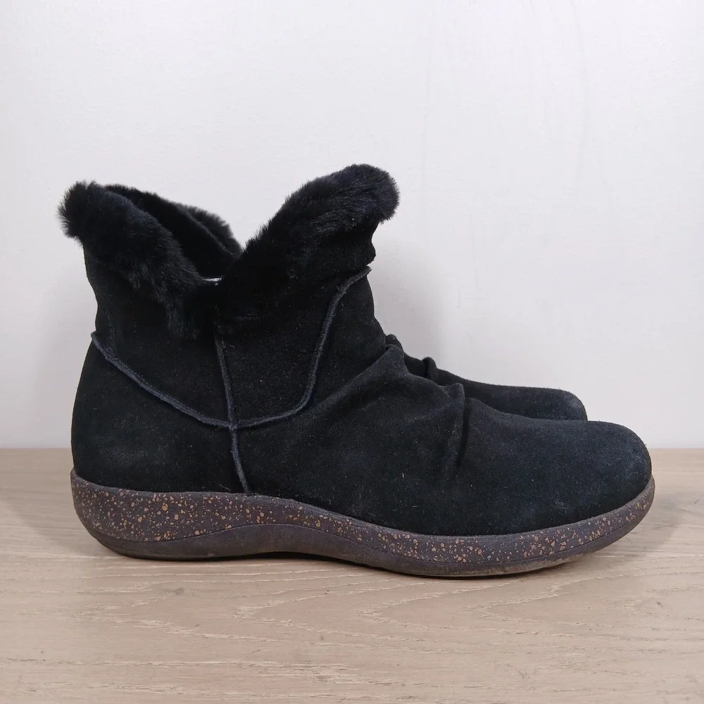 Aetrex Boots Womens 8.5 Black Suede Shearling Side Zip Ankle Winter Boho Comfort